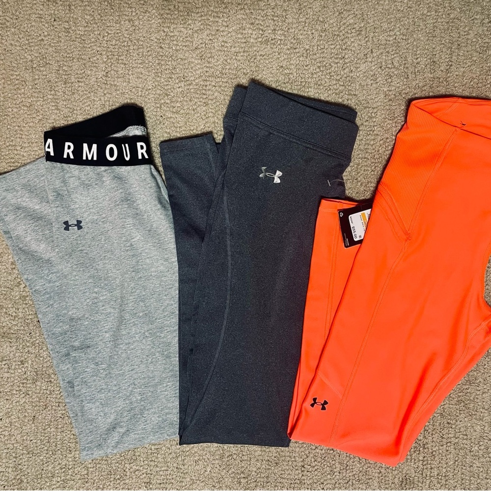 Under Armour leggings Set - 3 pairs size small - Picture 7 of 7